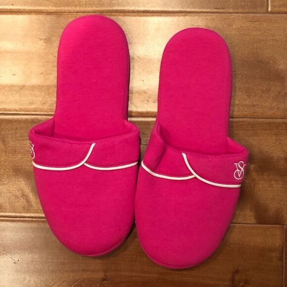 Victoria Secret Slippers - Picture 4 of 8